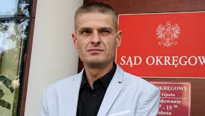 Contact grupa wsparcia tomasz komenda on messenger. Mewda06ljtdavm