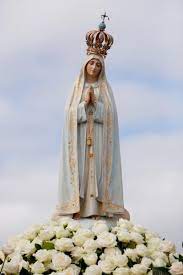 Một bộ phim mãnh liệt và tôn vinh sức mạnh của đức tin, fatima kể về câu chuyện của một cô bé chăn cừu 10 tuổi cùng với hai đứa em họ của cô tại fatima, bồ đào nha, là ba trẻ đã tường thuật về thị kiến trông thấy đức trinh nữ maria. Ä'á»©c Máº¹ Fatima Lien Ä'oan Cong Giao Viá»‡t Nam Táº¡i Ä'á»©c