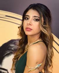 Manuela Berg's Instagram, Twitter & Facebook