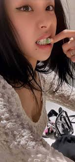 jihyo smut | Explore Tumblr posts and blogs | Tumgik