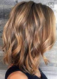 Dark brown short hair is considered to be the most 'intelligent' of all types of hairstyles. 46 Schone Rose Gold Haarfarbe Ideen Outfit Seasonoutfit Com Schone Frisuren Hair Styles Hair Lengths Medium Hair Styles
