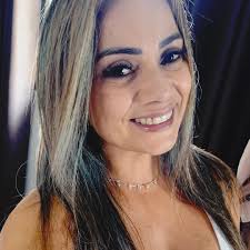 Olá amigos de pirapozinho! Esta moto foi roubada Na madrugada de sábado pra  domingo aqui em pirapozinho! Estamos oferecendo uma recompensa em dinheiro  pra quem souber qualquer pista desta moto! É uma