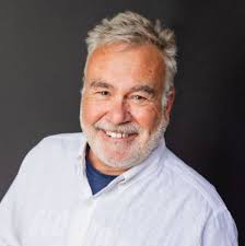 Well, all good things must come to an end. After seven years at the helm of  Mike's Tavern, we'd like to congratulate Kevin and Daphne