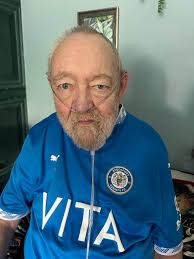 I was wondering if anyone had any memories of my Grandparents Jack and Edith  Martell? My Grandma was a very talented artist x