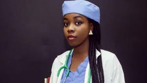 Seven passengers have died after gunmen attacked a busy train between nigeria's capital, abuja, and kaduna city, hospital sources have told . F Qtlnpfoig6pm