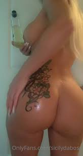 0gtq0vgo8r3f1o6l9glrs_source - Porn Videos & Photos - EroMe