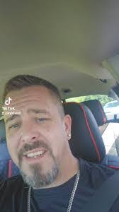 Kyle Faron's Instagram, Twitter & Facebook