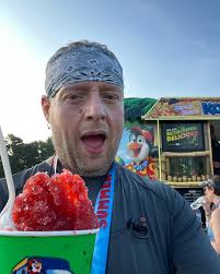 Only “WINNERS” get Snow Cones! 🍧😂🤷🏼‍♂️ #weightloss #westside  #nikerunning #weightlosstransformation #smyrnaga #atlanta @william.hinson