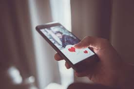 So, is internet dating dangerous? Online Dating Is Dangerous So Why Do We Love It Taylor Ring