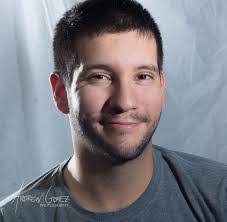 Drew Gomez's Instagram, Twitter & Facebook