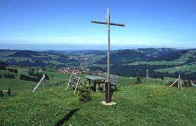 Kreuze Im Allgau Gipfelkreuz Mit Rastplatz