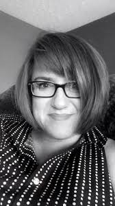 Michelle Lindley-Dav (@mikkipom)