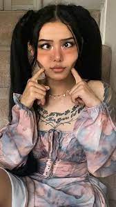 Her birthday, what she did before fame, her family life, fun trivia facts, popularity rankings, and more. Cultura Colectiva Bella Poarch The New Star Of Tik Tok Facebook