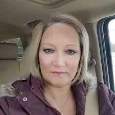 Marcie Sanders's Instagram, Twitter & Facebook