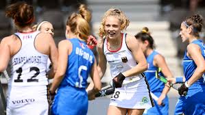 Im april 2019 geht es weiter. Hockey Damen Nach Sieg Gegen Italien Im Em Halbfinale Kicker