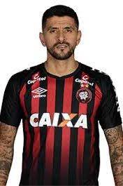 Futbolcu lucho gonzalez 3.7.2015 tarihinde eski takımı al rayyan takımından river plate takımına transfer oldu. Lucho Gonzalez Athletico Paranaense Stats Titles Won