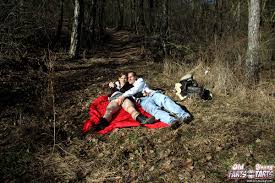 Old Farts Young Tarts Gallery Th 32683 T Horny Girl Fucking A Really Old  Guy In The Forest Hardcore 175292 - Good Sex Porn