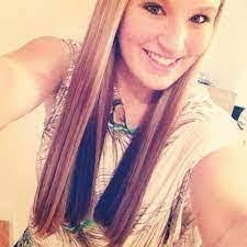 Ana Potts's Instagram, Twitter & Facebook