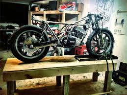 Diy Motorcycle Table Lift Cafe Matty Diy Motorcycle Motorcycle Shop Motorcycle Garage