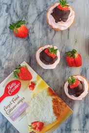 In a large bowl, beat the cake mix and water on low speed for 30 seconds. Chocolate Covered Strawberry Cupcakes Bake Eat Repeat