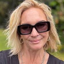 Carmen Opera in the middle of the Paris Train Station