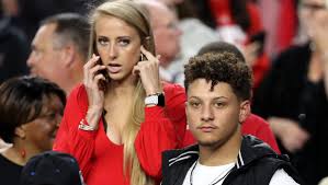 He plays at a quarterback in the national league for. Patrick Mahomes Girlfriend Posts Message Before Game Heavy Com