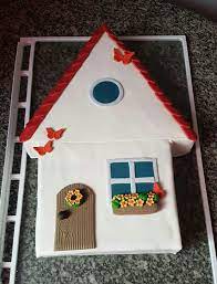 Wir geben kurse für motivtorten, fondantfiguren, tortenaufleger und zuckerblumen. Haus Torte Als Einzugsgeschenk Alles Gute Liebe Anne Geschenke Motivtorten Zum Einzug Torten