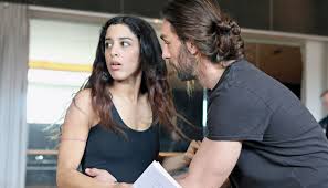 Η μαρίνα σάττι είναι μια πολύ ταλαντούχα τραγουδίστρια και έγινε ευρέως γνωστή στο κοινό μέσα από την επιτυχία του κομματιού «μάντισσα». Marina Satti Celebrities Eidhseis Yupiii Gr