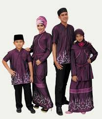 Bahkan, ada beberapa baju koko yang bergaya ala timur tengah, seperti kurta, gamis, dan kaftan. Gambar Model Baju Muslim Terbaru 2021 Untuk Lebaran