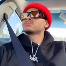 Casper Ware (@CWARE22)