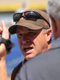 Tom Warren takes torch from Dave Klontz, Heath baseball back to top