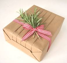 Findgift provides professional gift ideas they'll proudly display in their office, on their desk, or at their cube. Professional Gift Wrapping Techniques 100 Things 2 Do Gift Wrapping Techniques Gift Wrapping Inspiration Gift Wrapping