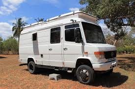 Http Suchen Mobile De Wohnwagen Inserat Mercedes Benz Vario 814 Allrad Namibia 205689324 Html Mercedes Camper Mercedes Van Expedition Vehicle