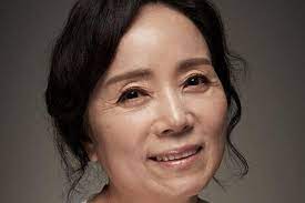 She is most active as a supporting actress in television dramas. Wf58rccobnb6ym