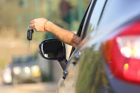 Even with advancing technology that helps you protect your vehicle from being stolen, the risk of car theft remains high as car thieves look for other opportunities and ways to steal your vehicle, such as taking your keys instead of breakin. Why Should You Switch Your Traditional Car Keys To Smart Car Keys Now Car Keys Replacement