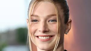 The Stunning Transformation Of Euphoria's Hunter Schafer