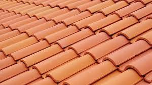 Biasanya, lantai (floor) yang menjadi tempat latihan senam ini berukuruan 12 x 12 meter dan kebanyakan gerakan dalam senam lantai membutuhkan matras sebagai alat bantu yang berfungsi. 8 Jenis Genteng Beserta Kelebihan Dan Kekurangannya