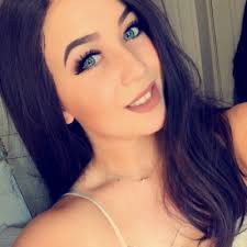 Abby Flood (@Abzfloody17)