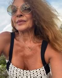 Amparo Grisales Patiño CLUB🇨 🇴 (@amparogrisales_clubdfans) · Manizales