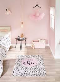 Tres Chic Md Idee De Decoration Decoration Interieure Tapis Chambre