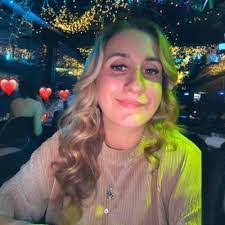 Anna Barbiero's Instagram, Twitter & Facebook