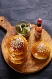 Pains A Hamburger Recette Buns Recette Et Cuisine Et Boissons