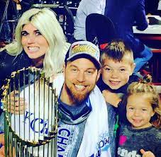 Ben zobrist is a major league baseball player and a good one. Ben And Julianna Zobrist And Family