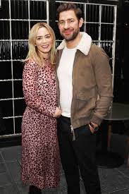 Always dapper when on duty, krasinski understands the value of a great suit, and blunt with her preference for intricate embroidery and delicate detailing can pull off some of the most fantastical. John Krasinski Says He Cried So Much Watching Wife Emily Blunt In Mary Poppins Returns Emily Blunt John Krasinski Emily Blunt Emily Blunt Mary Poppins