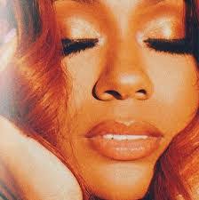 Donna Chenier's Instagram, Twitter & Facebook