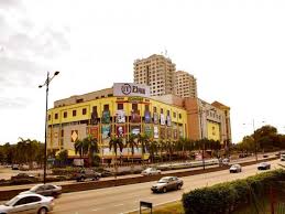 Lotus fivestar cinemas (m) sdn bhd (doing business as lotus five star cinemas, also known as lfs) is a cinema chain in malaysia owned by the lotus group. Skudai Parade Shopping Complex Shopping Center Johor Bahru Travelmalaysia