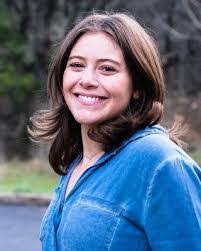 Marci Weinstein's Instagram, Twitter & Facebook