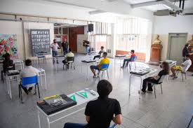 See more of clases de piano en caba on facebook. Inician Las Clases Presenciales Los Ultimos Cuatro Grados De Primaria Y Modalidad Especial Noticias Buenos Aires Ciudad Gobierno De La Ciudad Autonoma De Buenos Aires