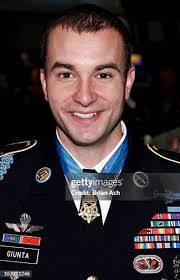 216 Salvatore Giunta Photos & High Res Pictures