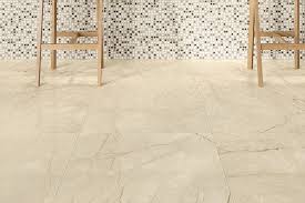 De Marmorea2 Crema Avorio Mat Is Beige Creme Van Kleur En Leverbaar In 4 Maatvoeringen Bij Totaaltegel Deze Exclusieve Kerami Vloertegels Natuursteen Tegels
